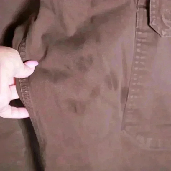 Duluth Trading Sz 48 x 30 Flex Fire Hose Relaxed Fit Cargo Work Pant oil stains - Picture 2 of 16